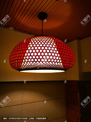 竹编灯具 光影间的东方诗意与自然美学